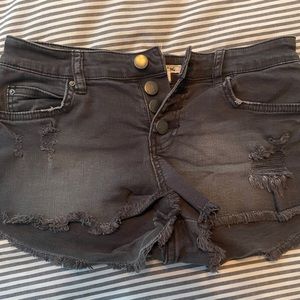 Billabong women’s button fly Jean shorts
